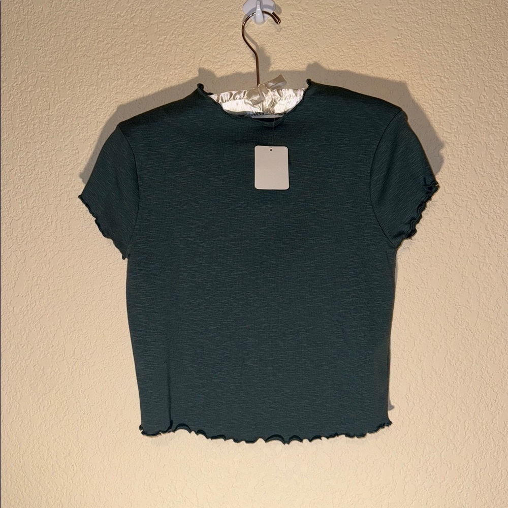 NWT Zenana Green Ruffle Crop Top